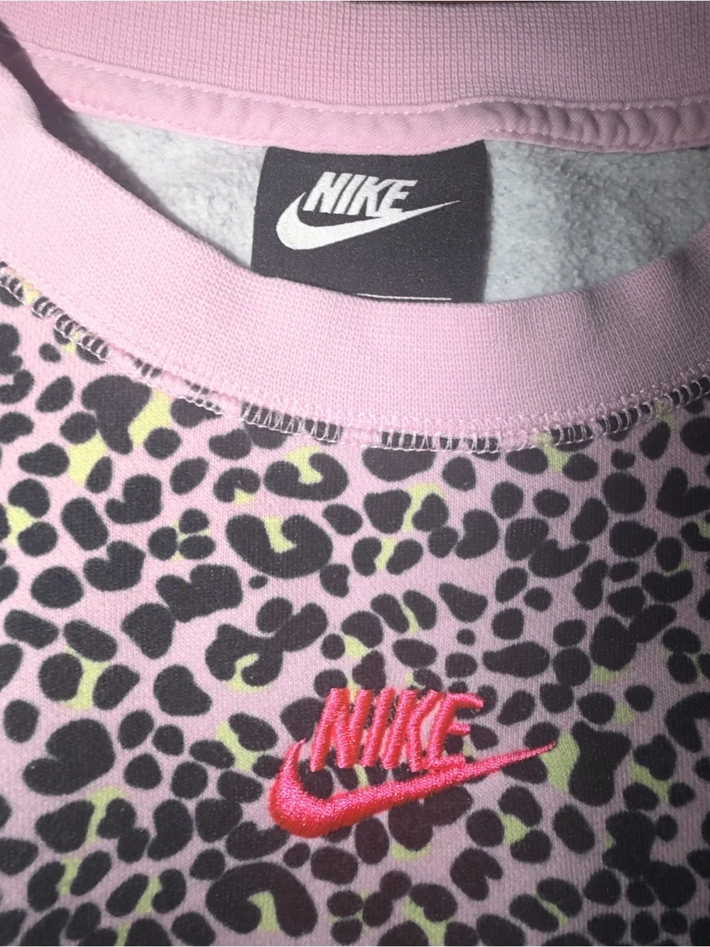 Nike Cheetah Print Women’s Sweatshirt